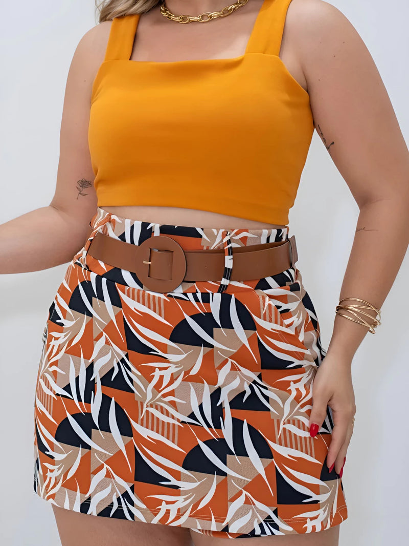 Conjuntinho Curve Fit ( Blusa Cropped + Short Saia e Cinto )